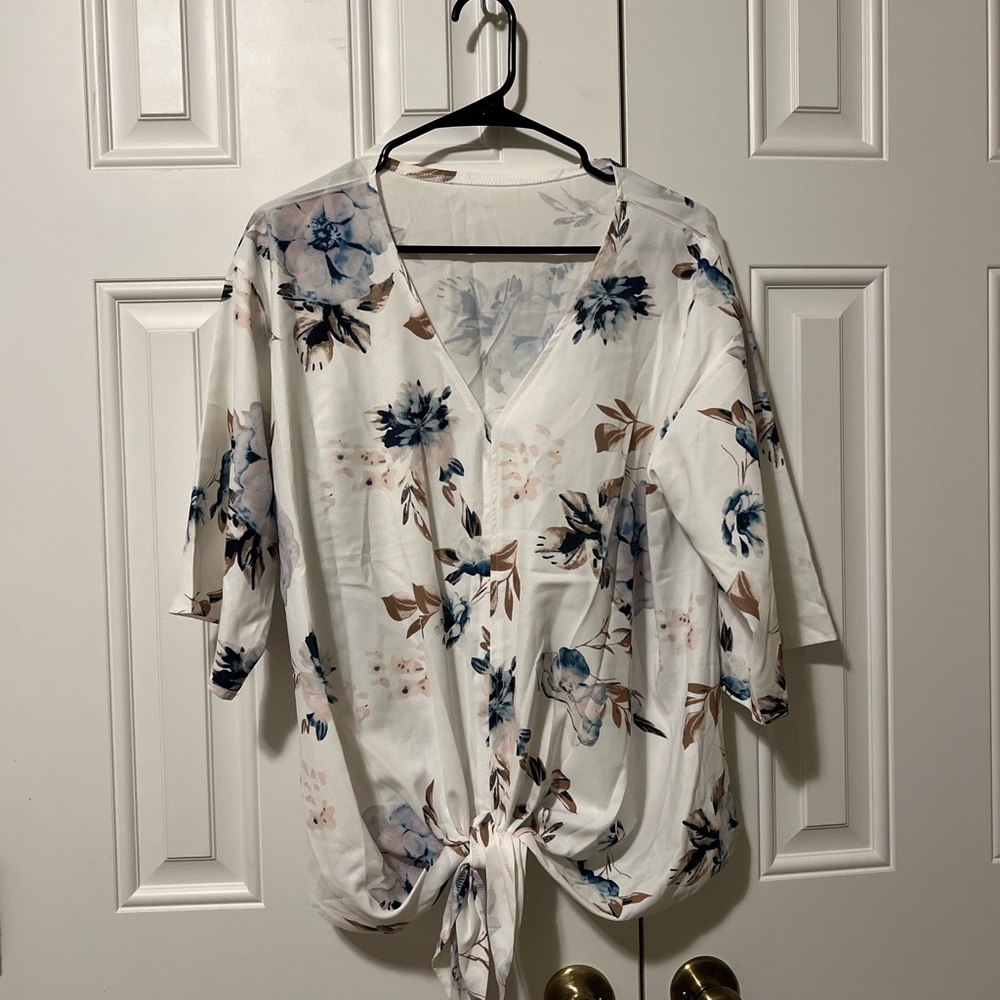 Floral Tie-Front Blouse